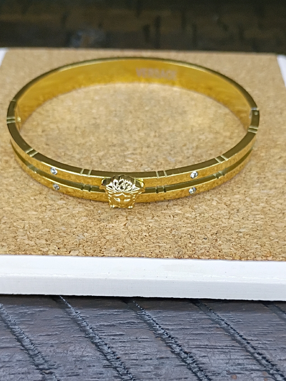 New Gold Tone Stainless Steel Medusa Crystal Slim Bangle Fashion Jewelry